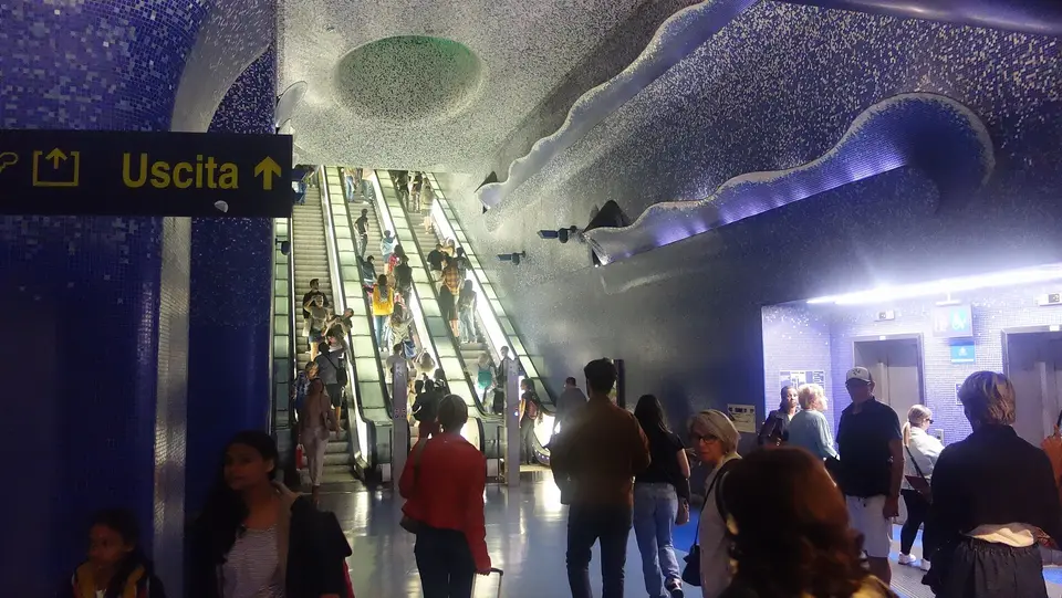 Toledo metro station, seen in season 1.