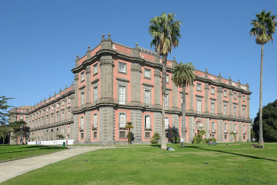 La Reggia di Capodimonte, una delle sedi delle mostre in corso.